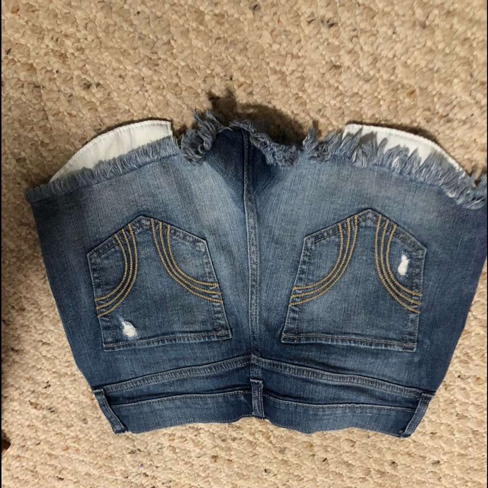 holister size 27 denim shorts